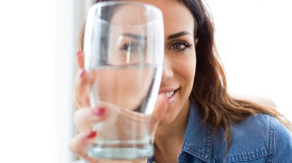 Are You Drinking Enough Water To Keep Your Eyes Hydrated?